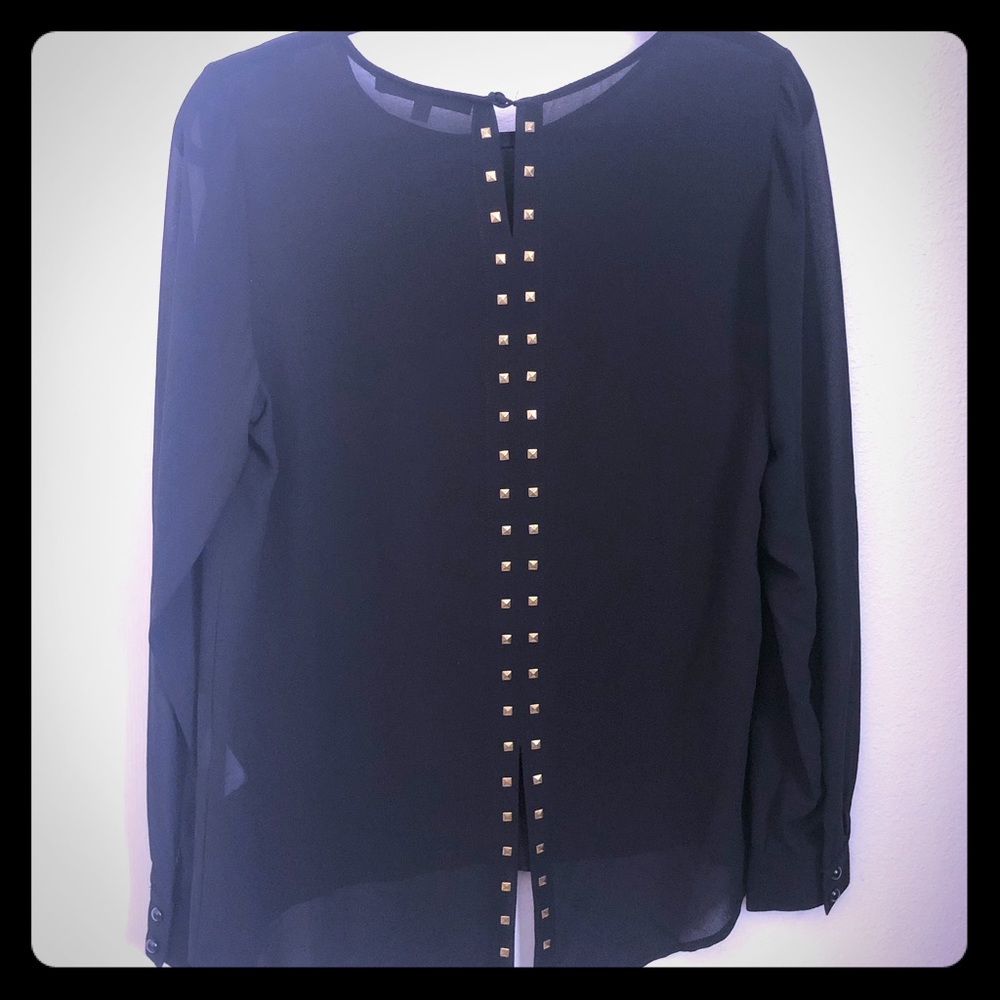 Elegant blouse